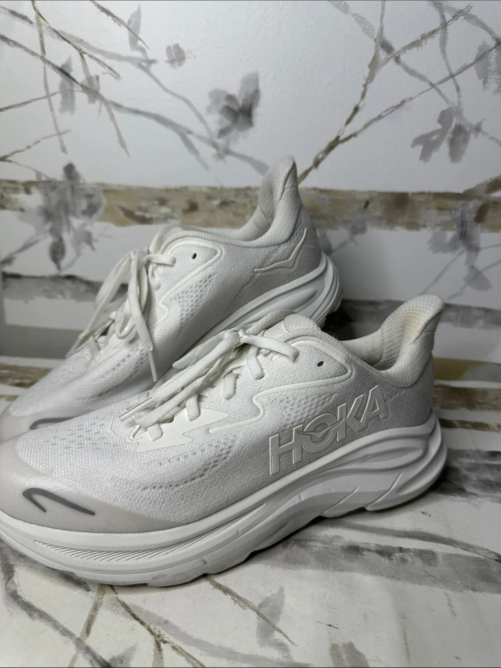 Hoka One One Clifton 10 youth
